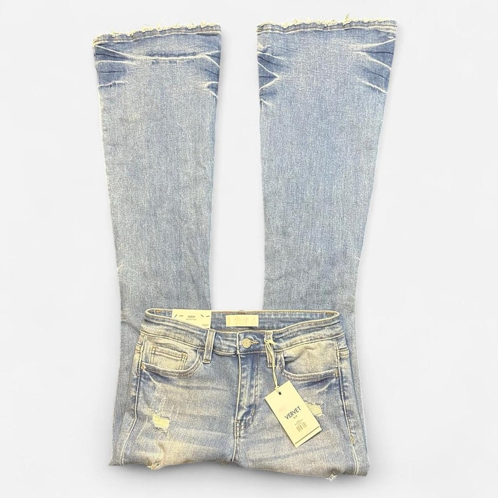 Vervet mid rise flared distressed jeans new with tag